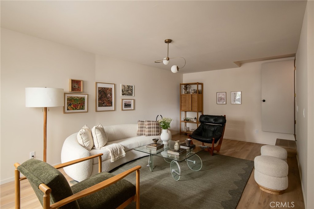 MLS #WS25264396 image #23