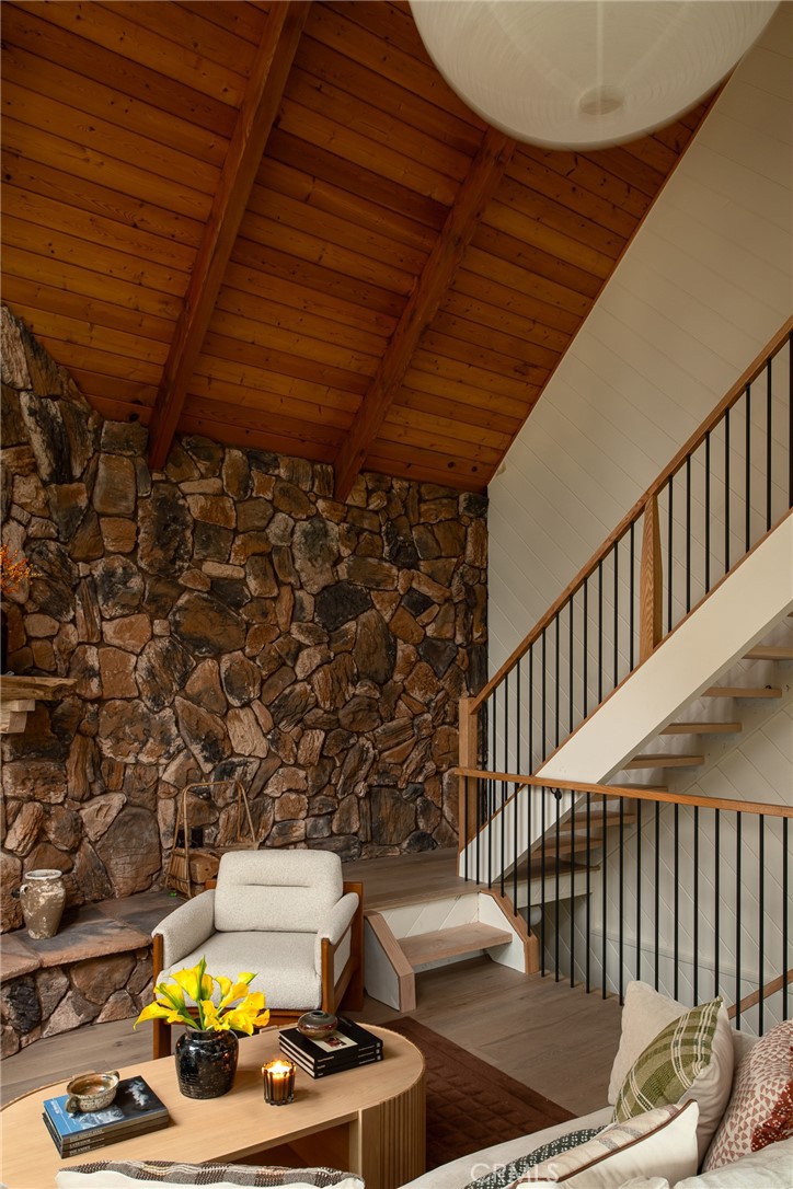 MLS #WS25264396 image #4