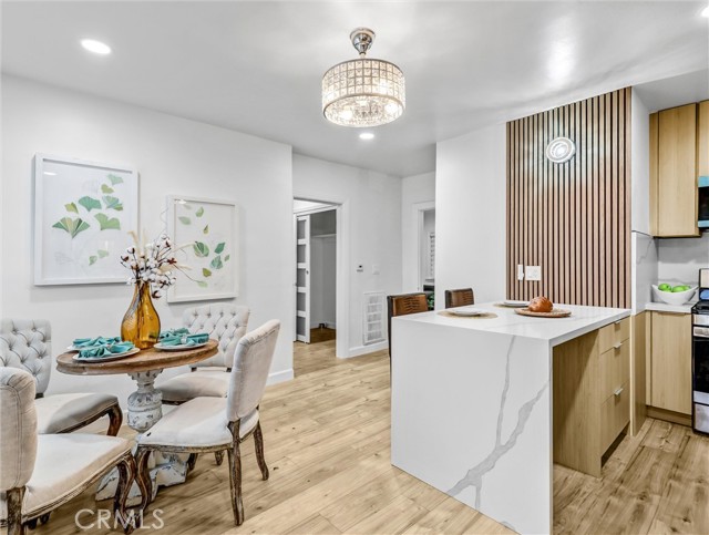 MLS #WS25264494 image #7