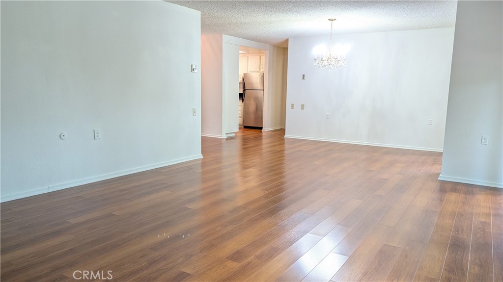 MLS #WS25264516 image #10