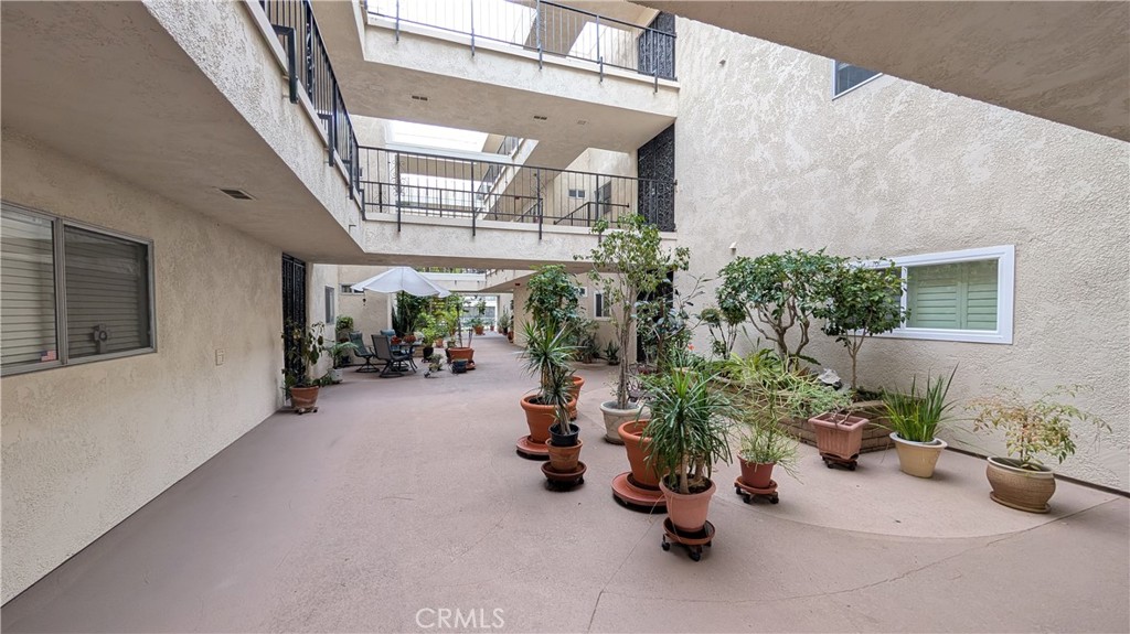 MLS #WS25264516 image #30