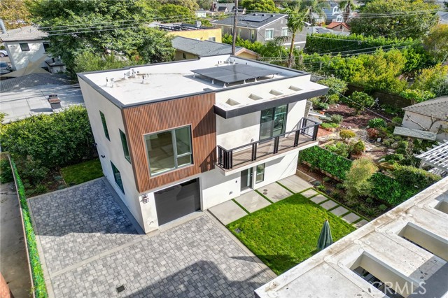 MLS #WS25264856 image #1