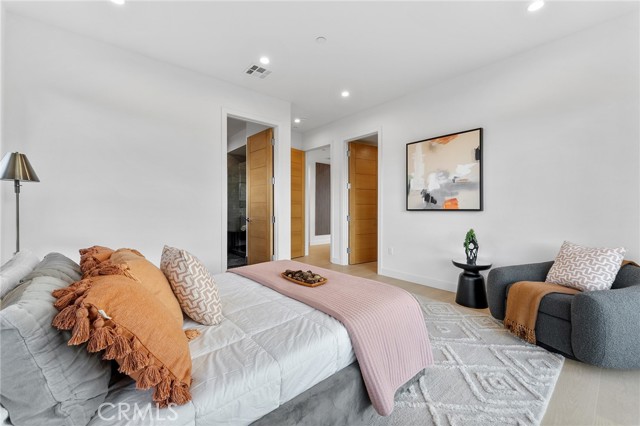 MLS #WS25264856 image #28