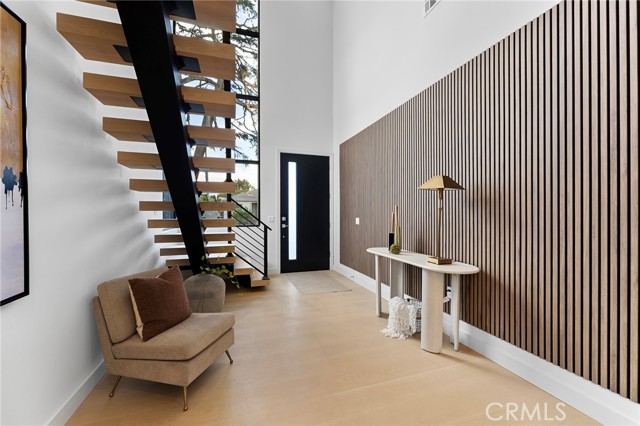 MLS #WS25264856 image #4