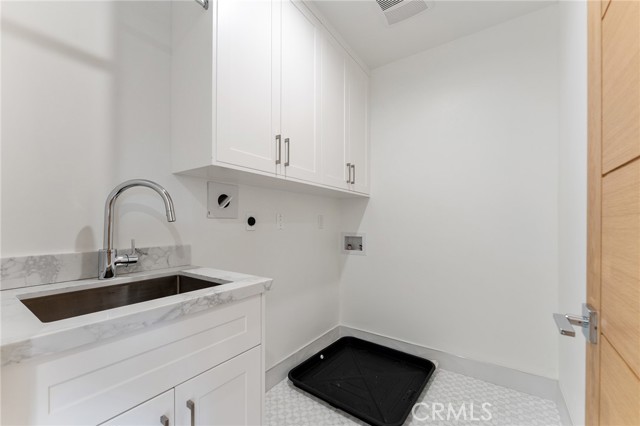 MLS #WS25264856 image #40