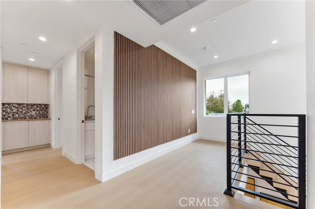 MLS #WS25264856 image #41