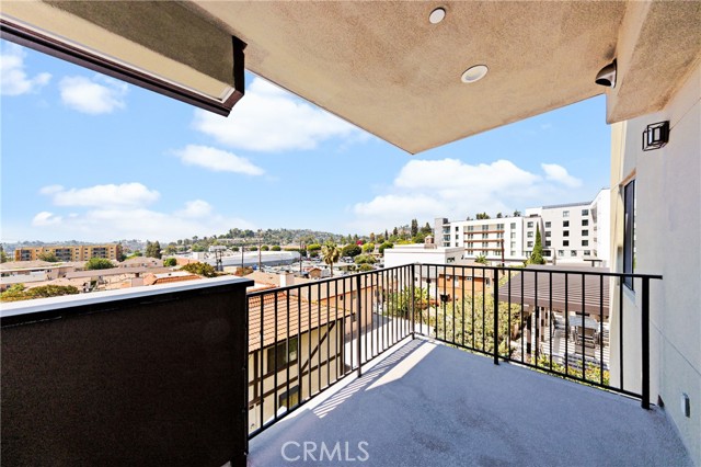 MLS #WS25264865 image #5