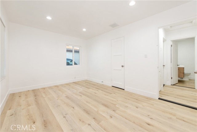 MLS #WS25264986 image #13