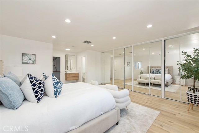 MLS #WS25264986 image #24