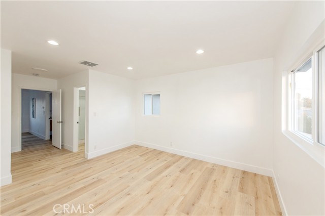 MLS #WS25264986 image #29