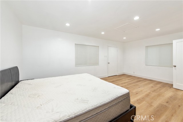 MLS #WS25264986 image #33