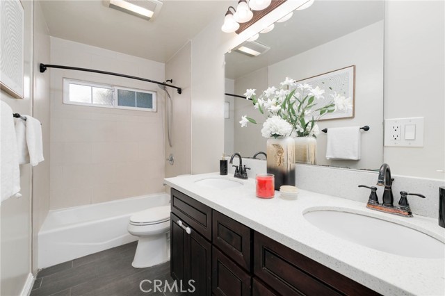 MLS #WS25265223 image #18