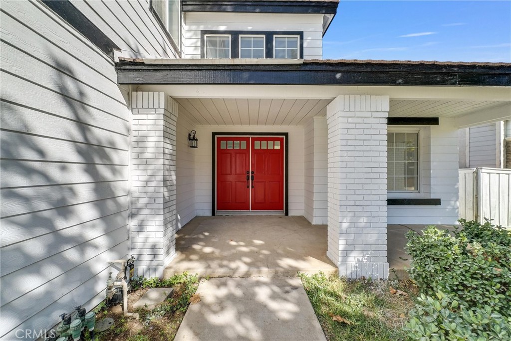 MLS #WS25265276 image #2