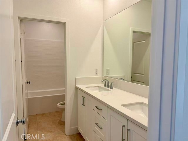 MLS #WS25265353 image #11