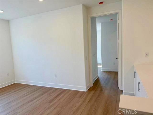 MLS #WS25265353 image #14