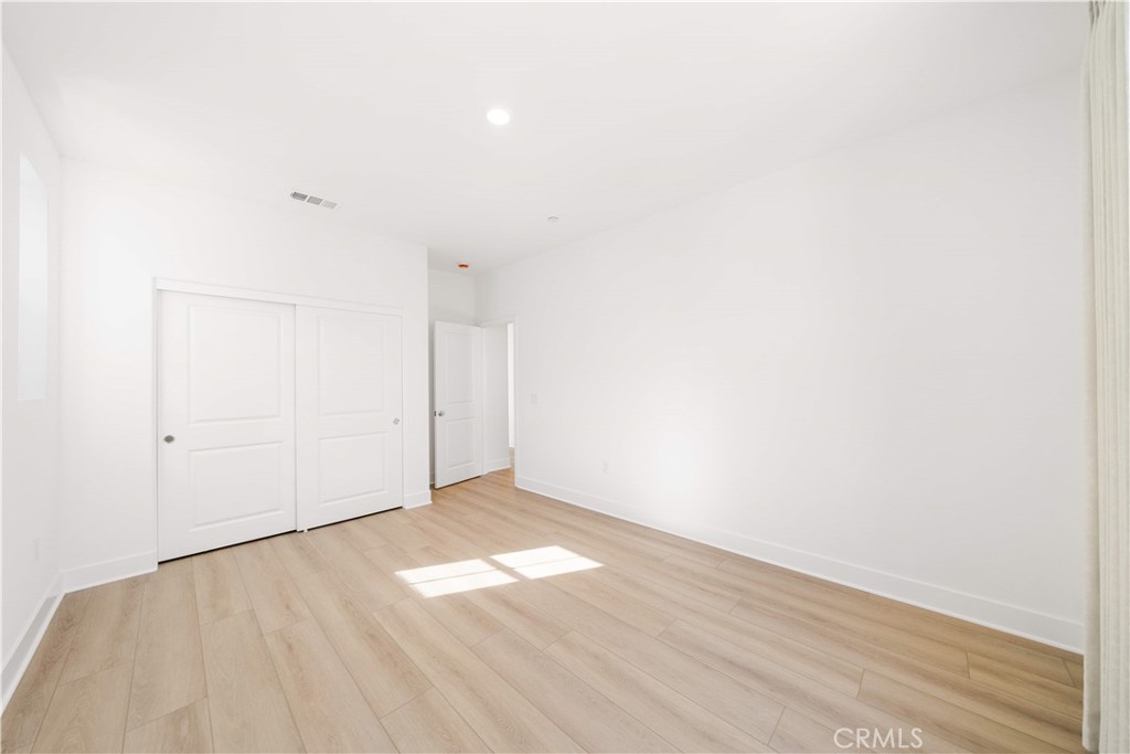 MLS #WS25265353 image #27