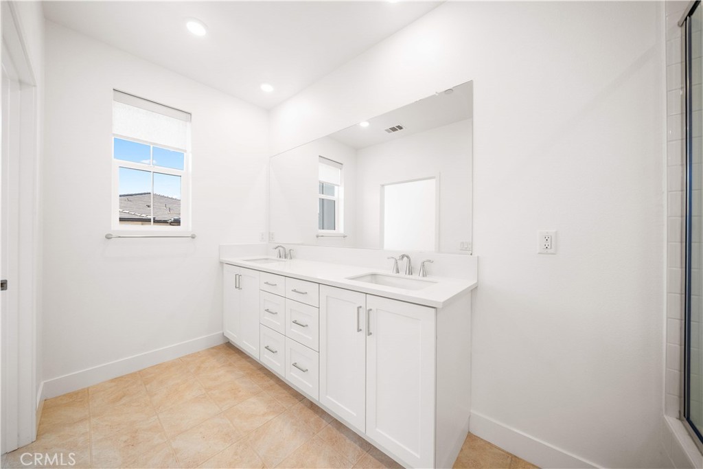 MLS #WS25265353 image #34