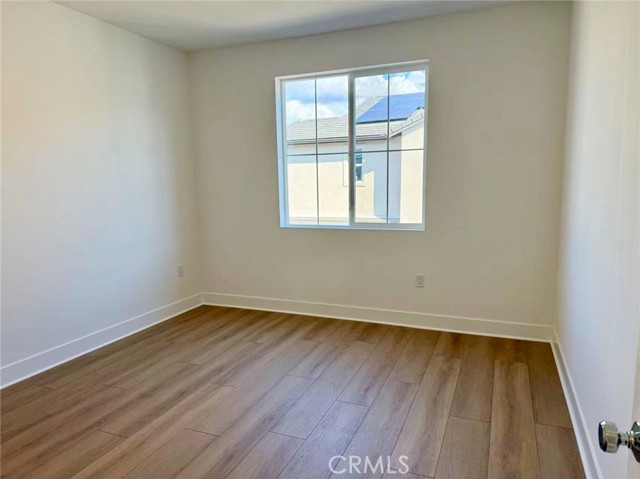 MLS #WS25265353 image #9