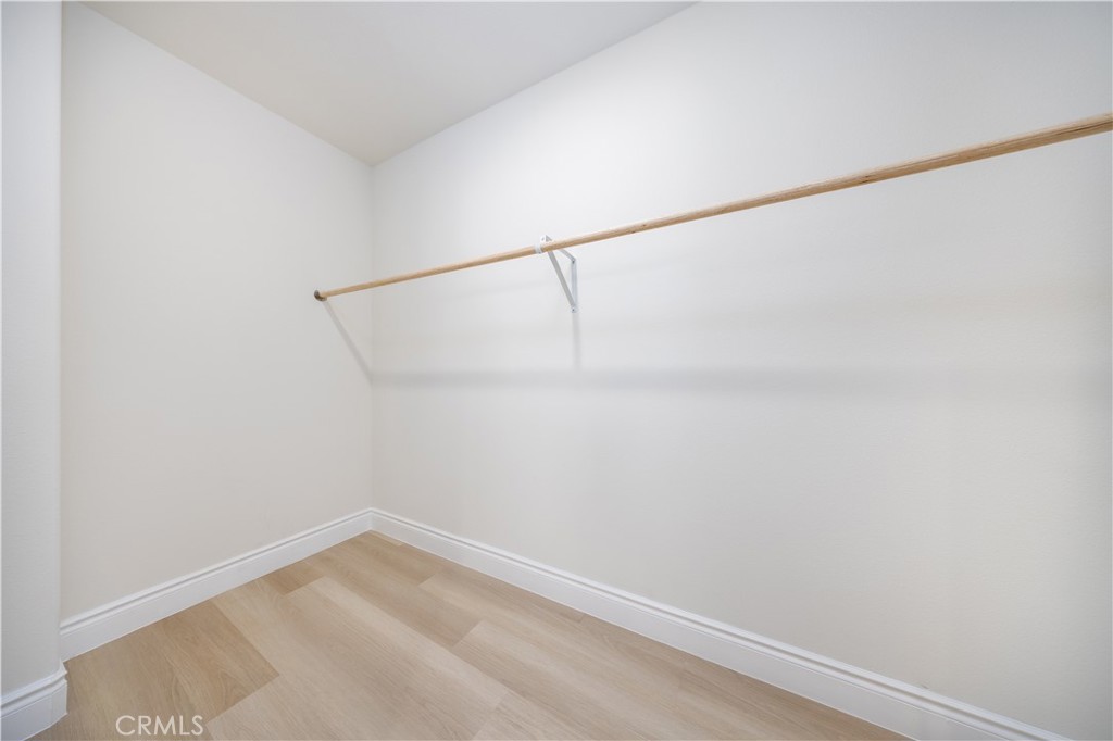 MLS #WS25265398 image #18