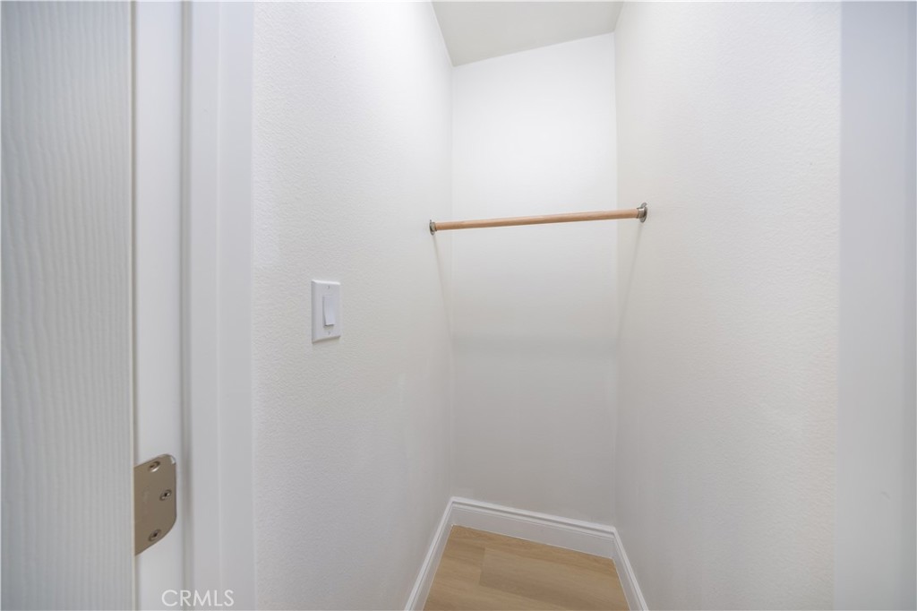 MLS #WS25265398 image #4