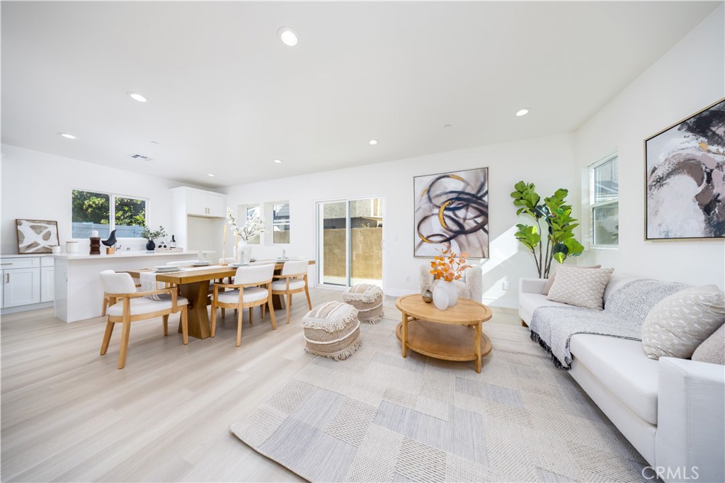 MLS #WS25265398 image #5