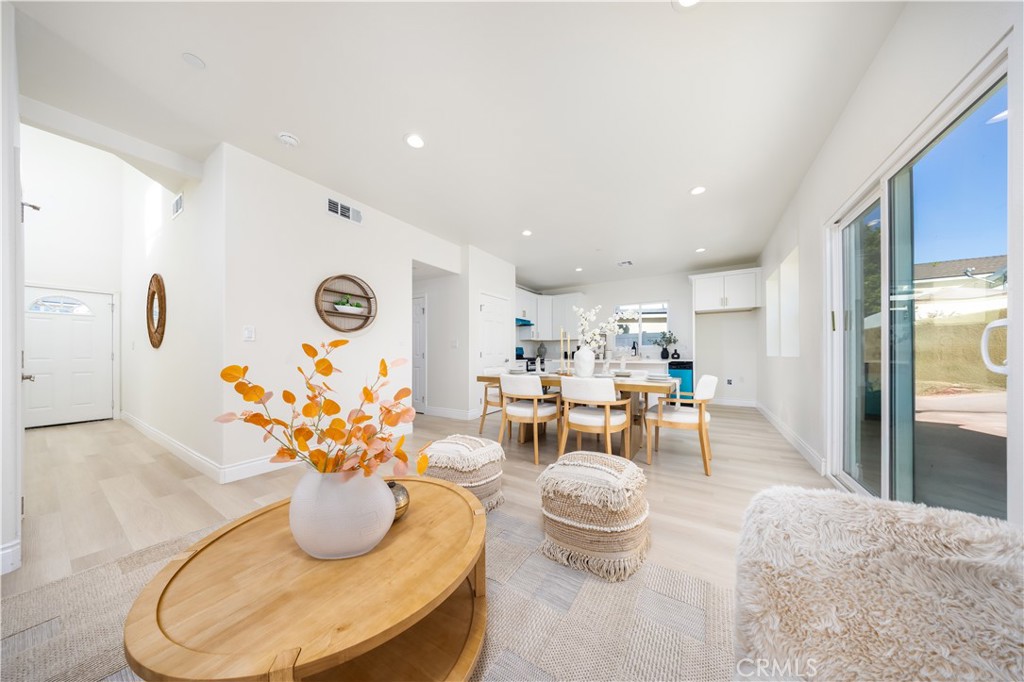 MLS #WS25265398 image #7