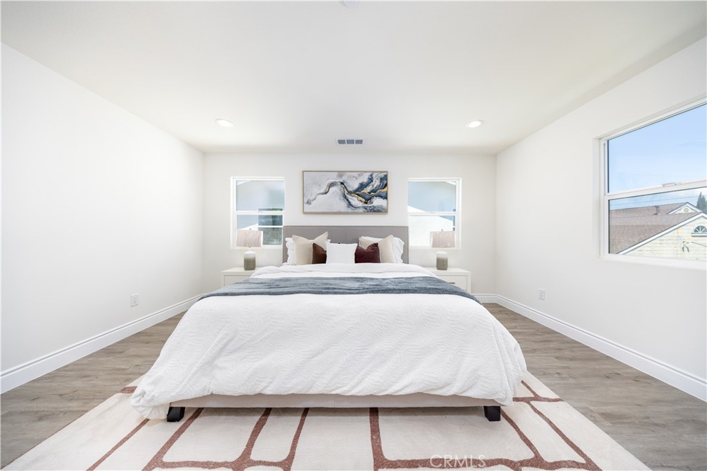 MLS #WS25265399 image #20