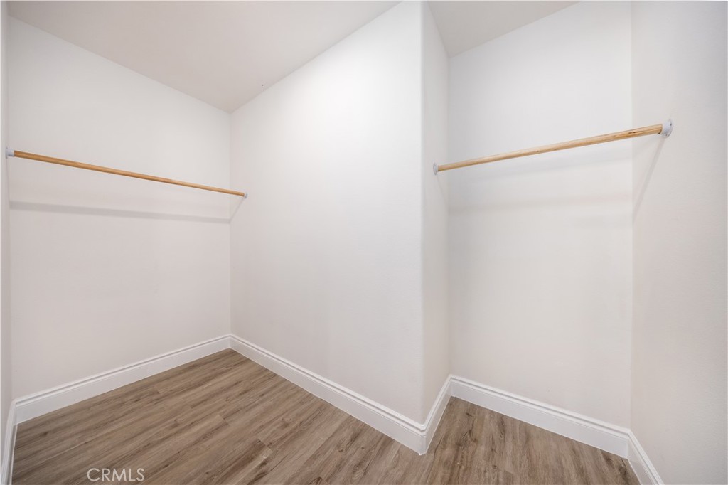 MLS #WS25265399 image #21