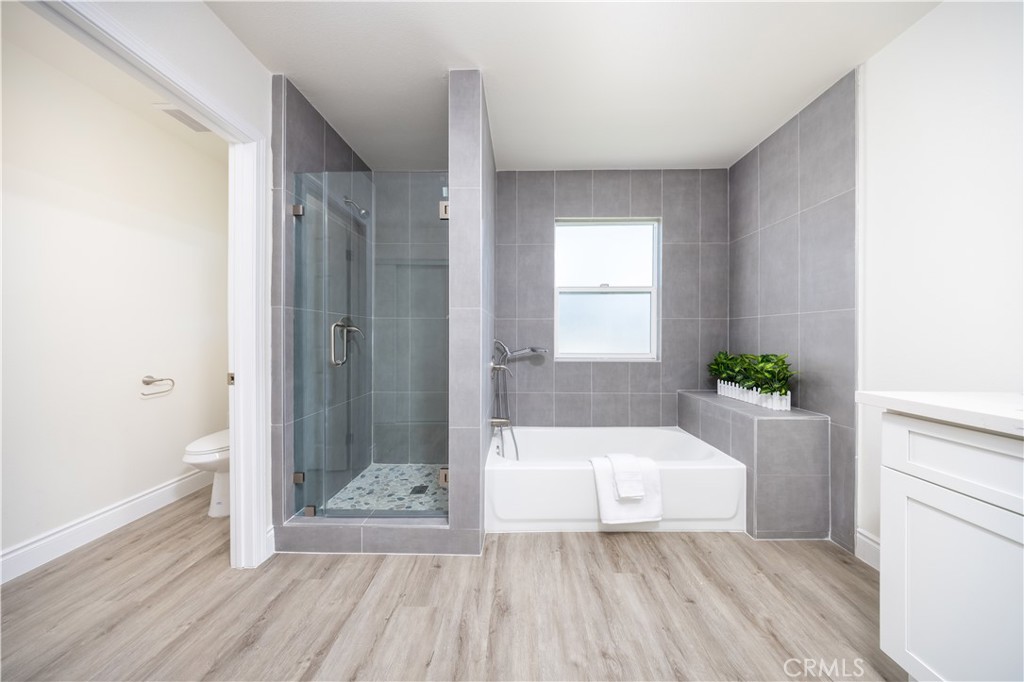 MLS #WS25265399 image #23