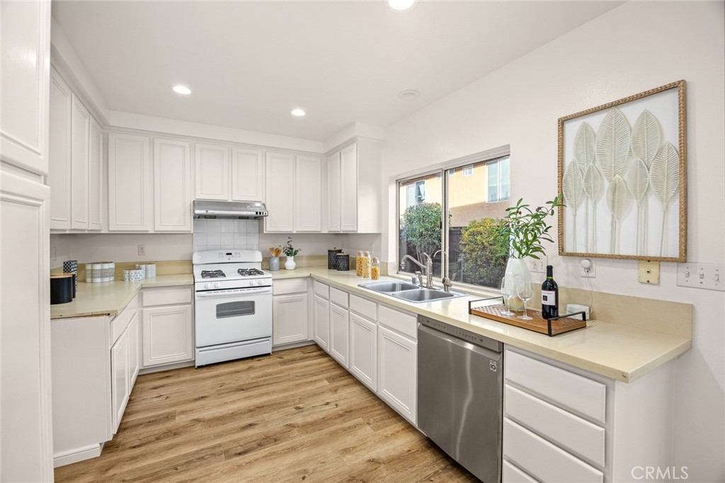 MLS #WS25265828 image #13