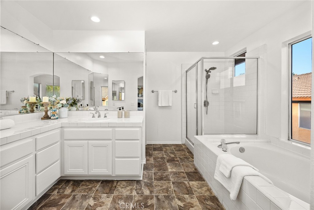 MLS #WS25265828 image #18