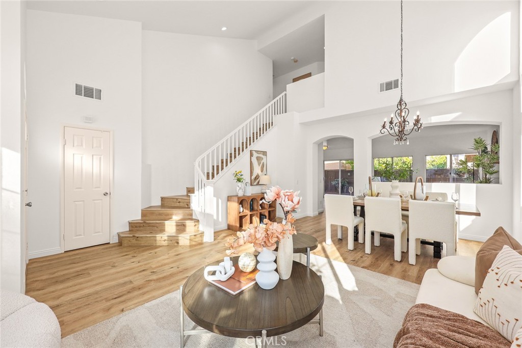 MLS #WS25265828 image #6