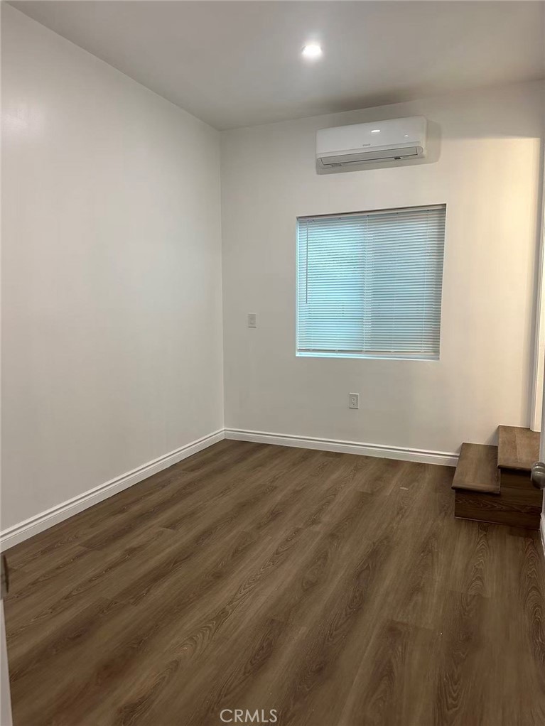 MLS #WS25265862 image #6