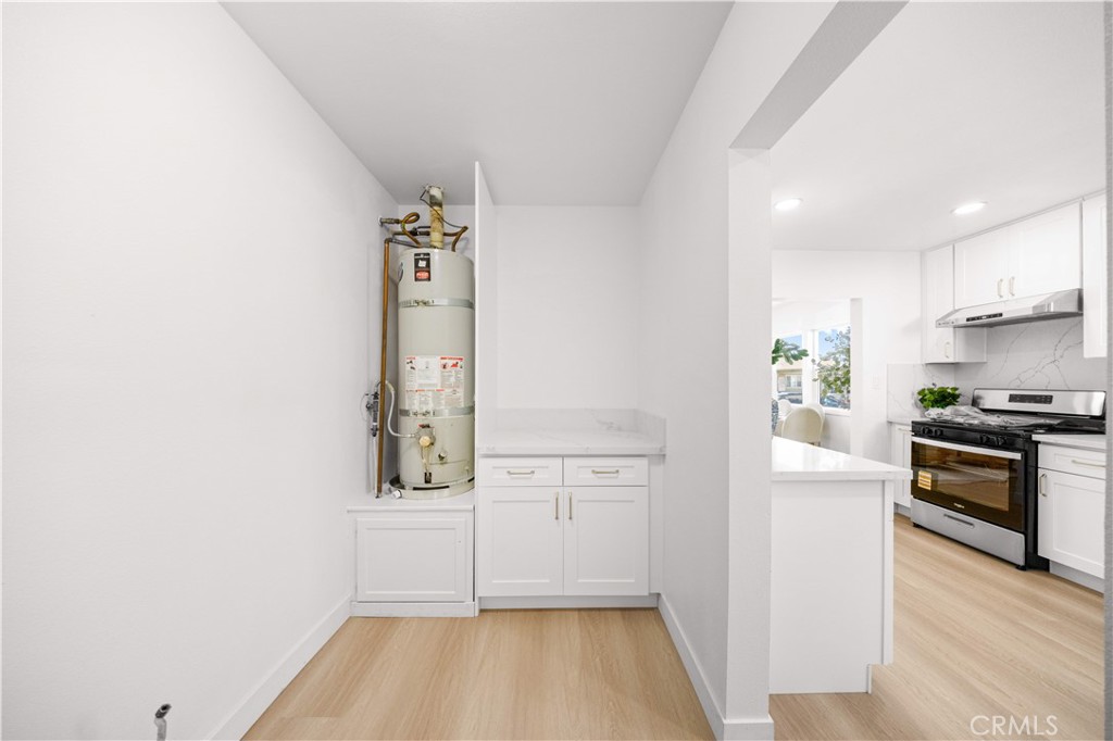 MLS #WS25266079 image #12