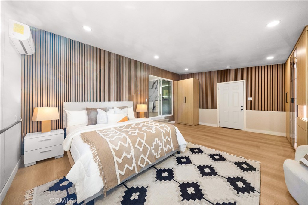 MLS #WS25266079 image #16