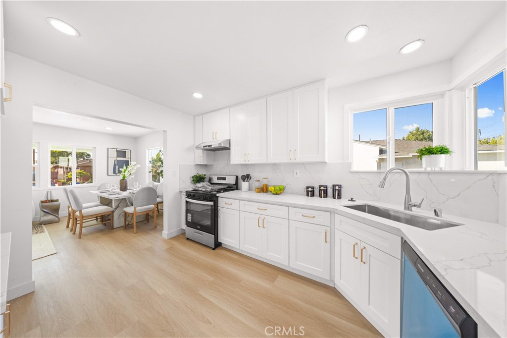 MLS #WS25266079 image #7