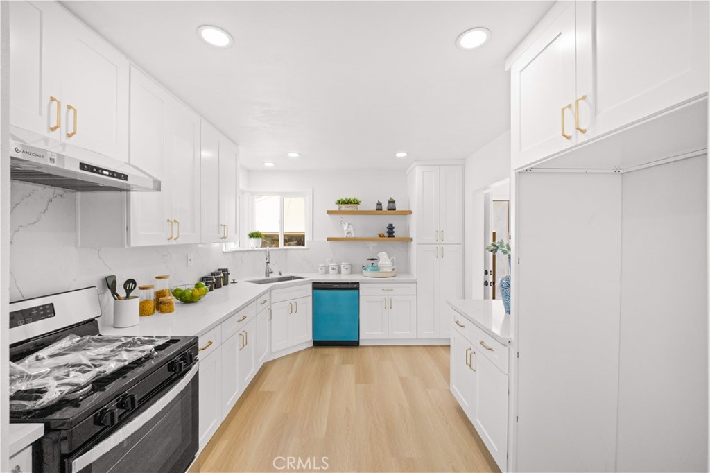 MLS #WS25266079 image #8