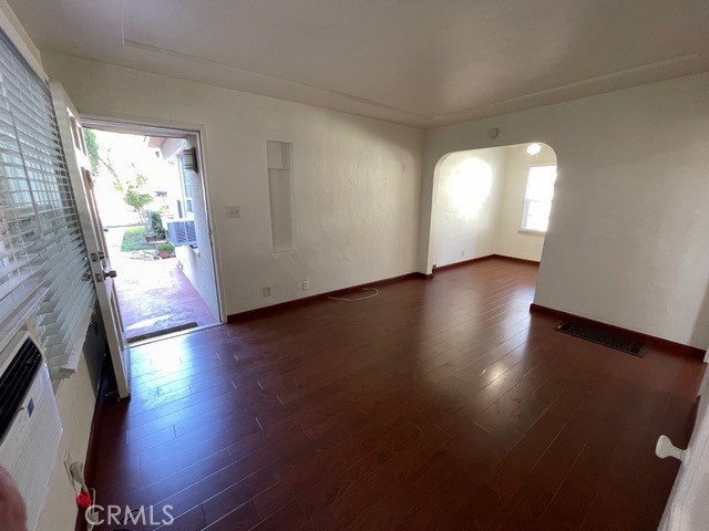 MLS #WS25266254 image #5