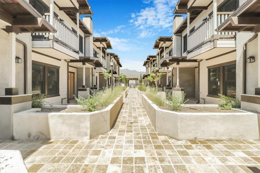 MLS #WS25266446 image #13