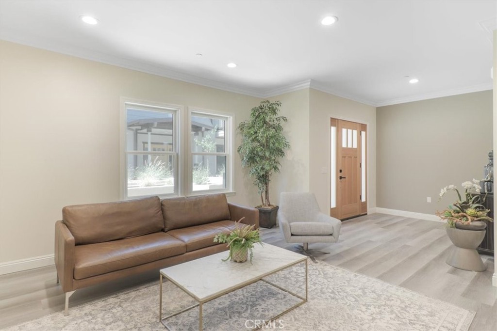 MLS #WS25266446 image #4