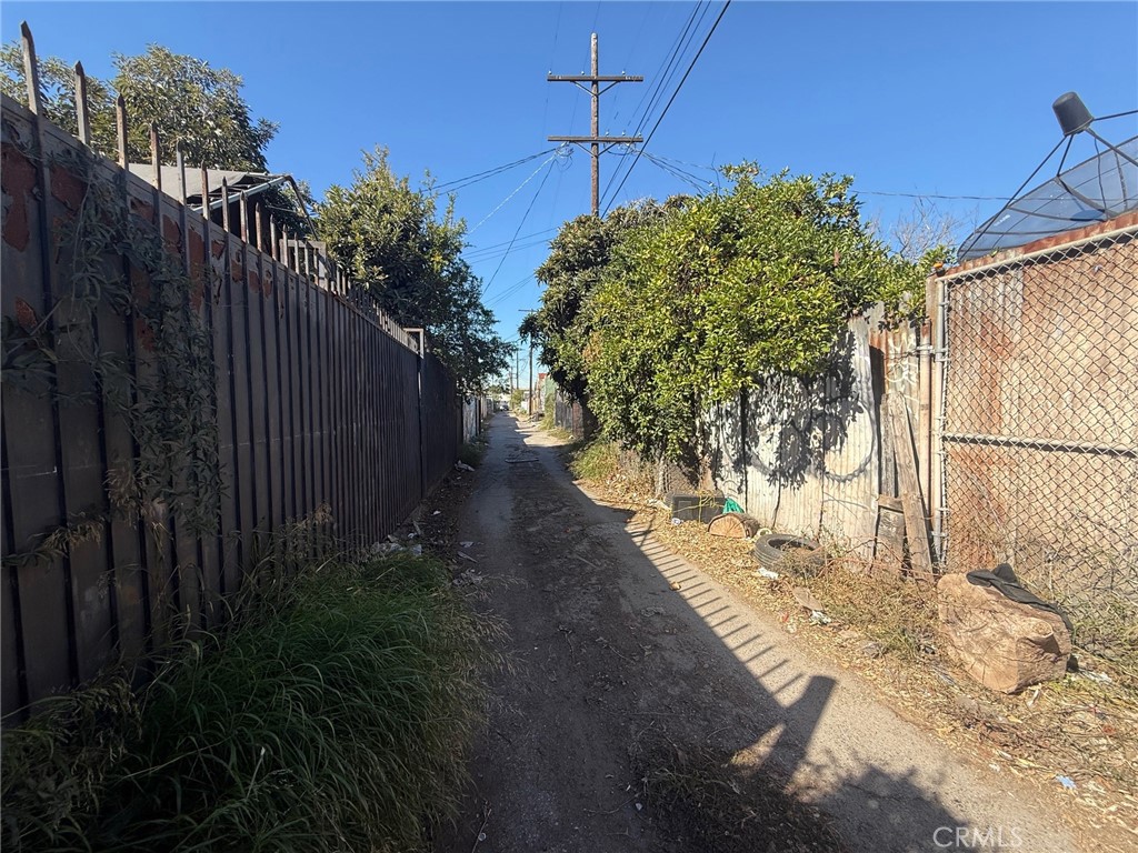 MLS #WS25266448 image #16