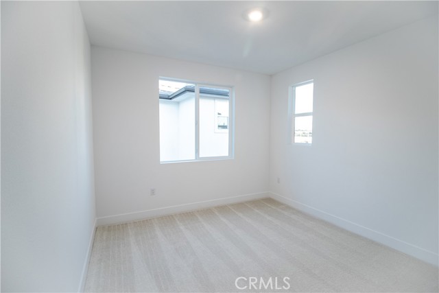 MLS #WS25266527 image #14