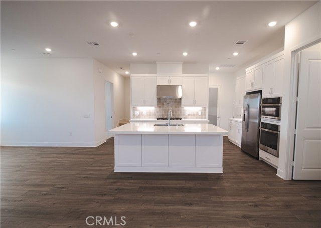 MLS #WS25266527 image #2