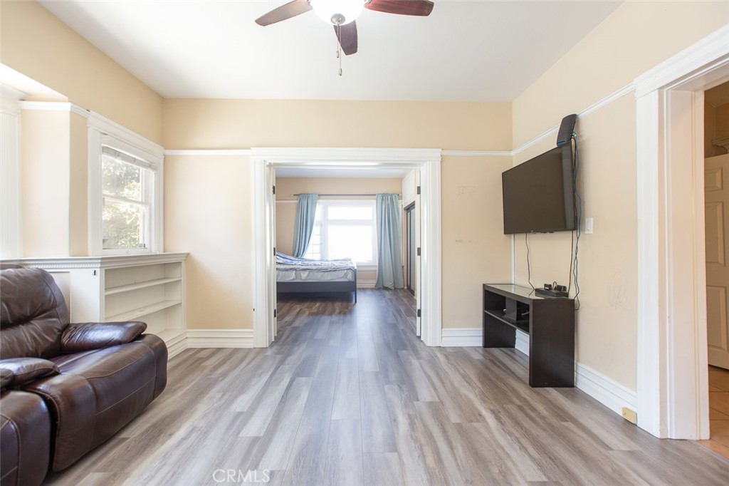 MLS #WS25266630 image #6