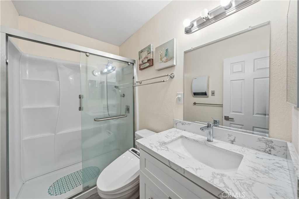 MLS #WS25266814 image #12