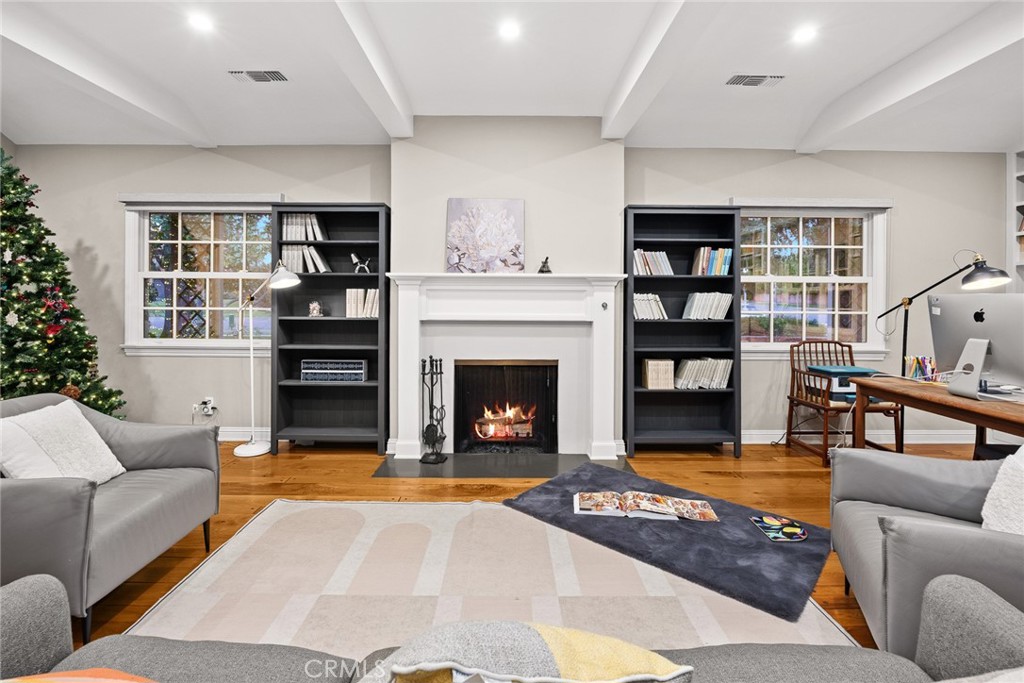 MLS #WS25266852 image #7