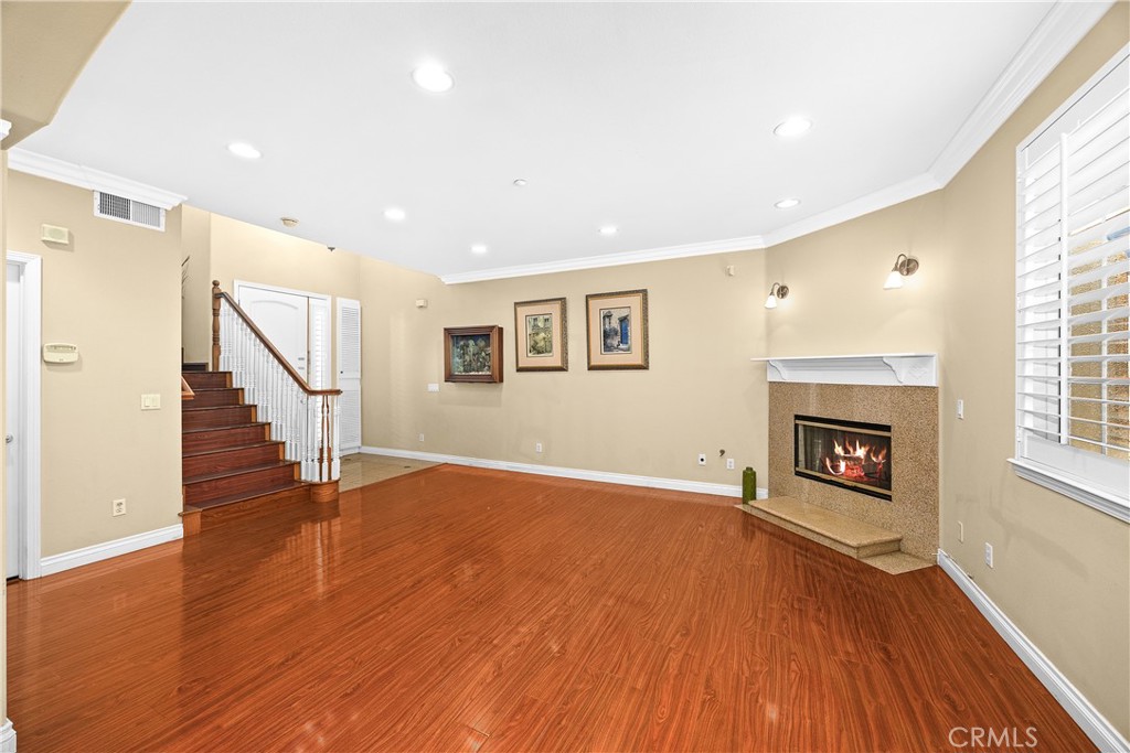 MLS #WS25266919 image #11