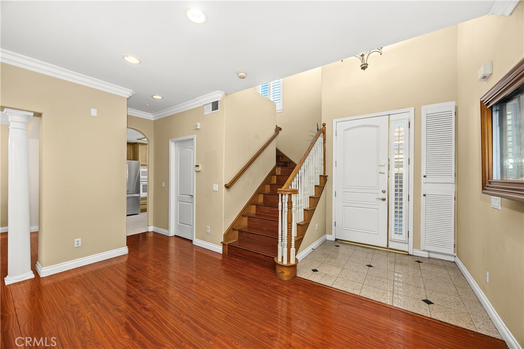 MLS #WS25266919 image #8