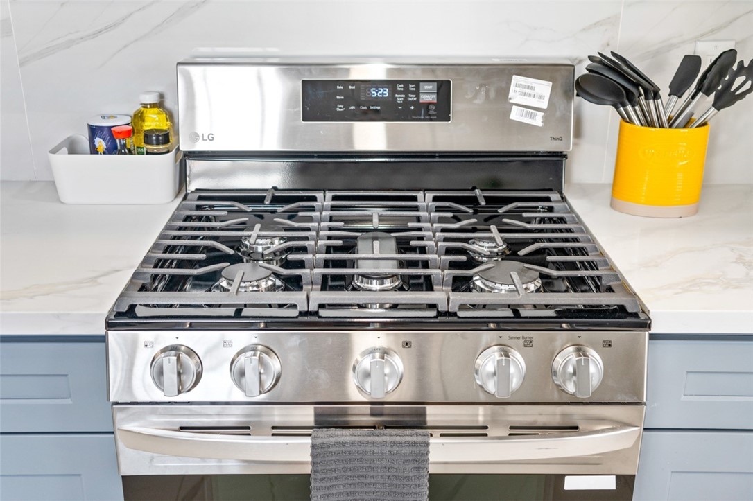 MLS #WS25266997 image #17