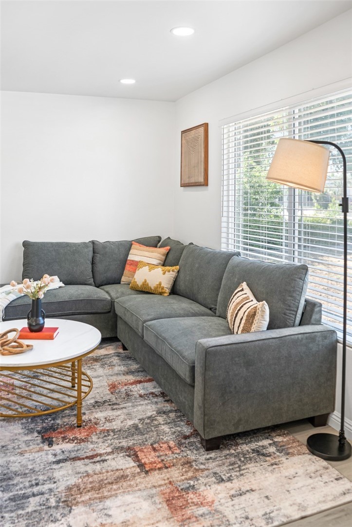 MLS #WS25266997 image #28